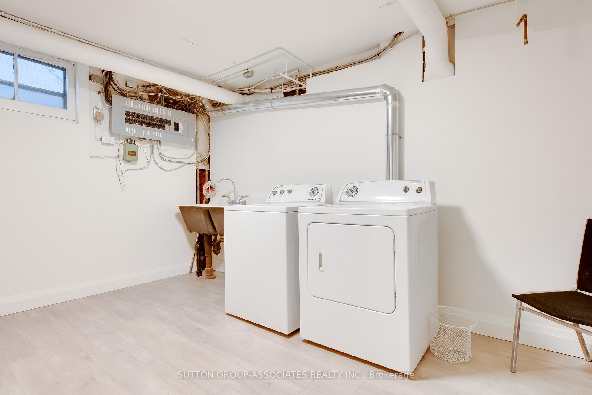Photo 9 of 36 Shallmar Boulevard, Toronto, Forest Hill North — HOMEH