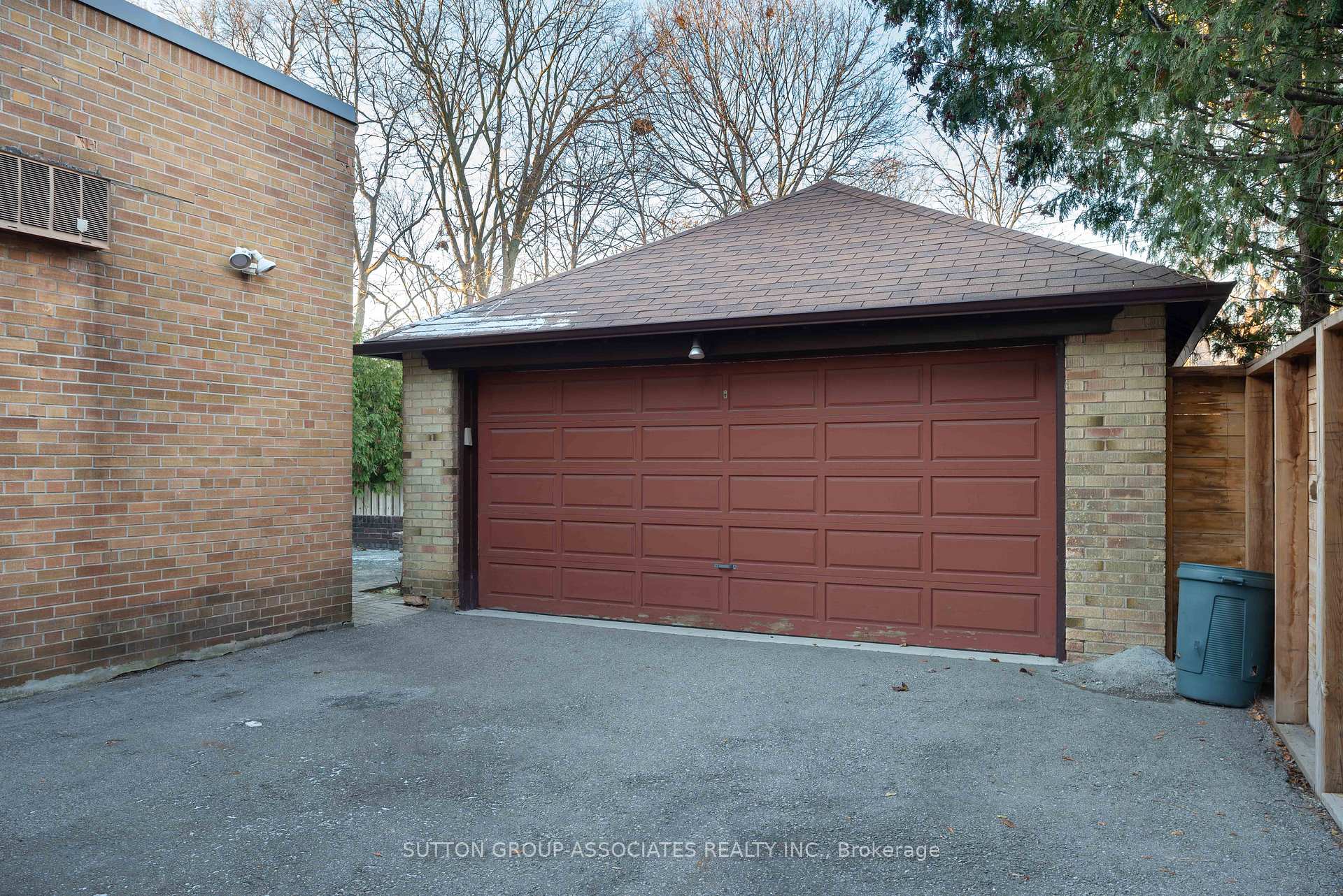 Photo 22 of 36 Shallmar Boulevard, Toronto, Forest Hill North — HOMEH