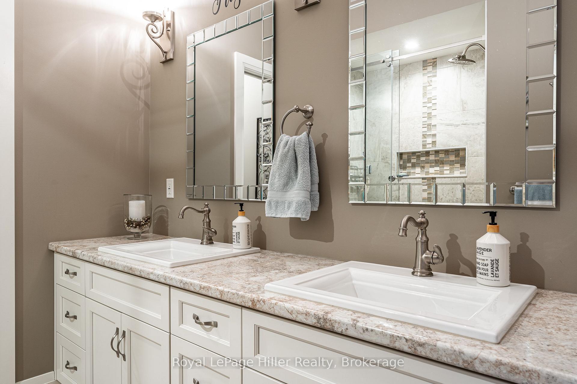 Photo 19 of 687 Forman Avenue, Stratford — HOMEH