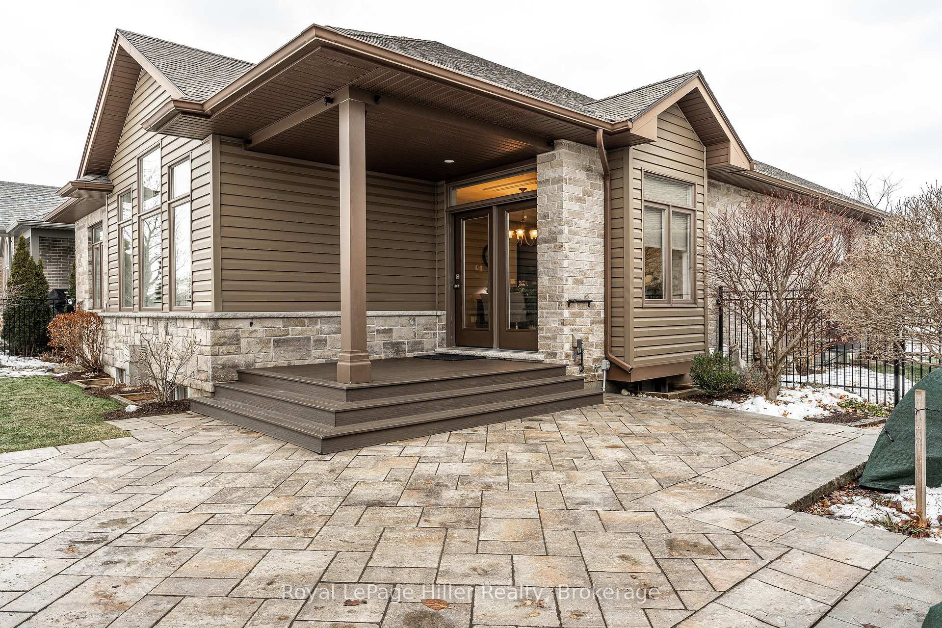 Photo 42 of 687 Forman Avenue, Stratford — HOMEH