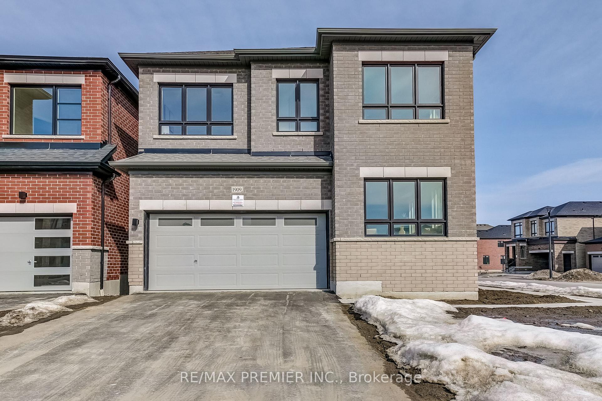 Photo 4 of 1909 Passionfruit Grove, Pickering, Rural Pickering — HOMEH