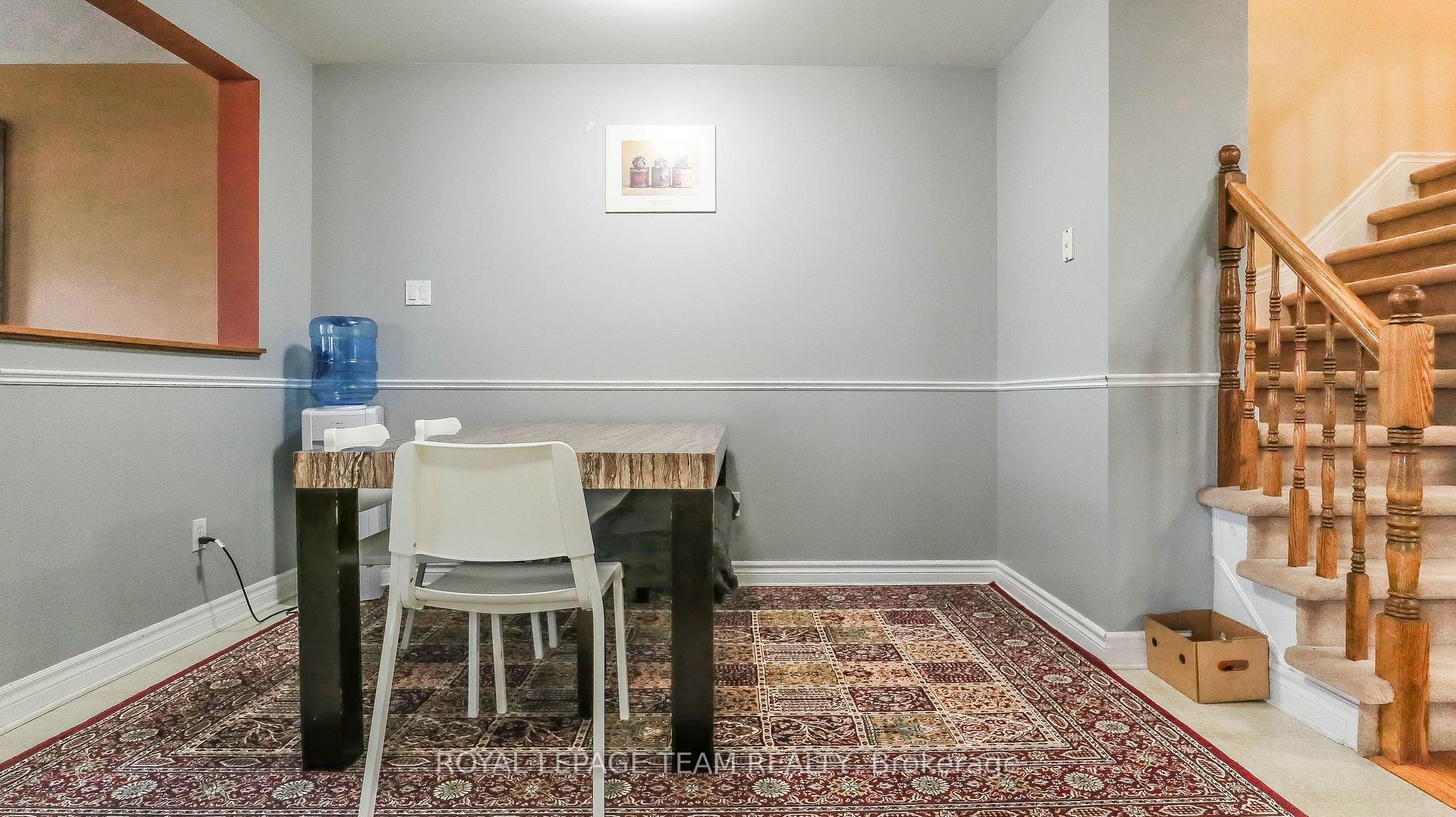 Photo 6 of 17 Alameda Way, Ottawa, Barrhaven - Longfields — HOMEH