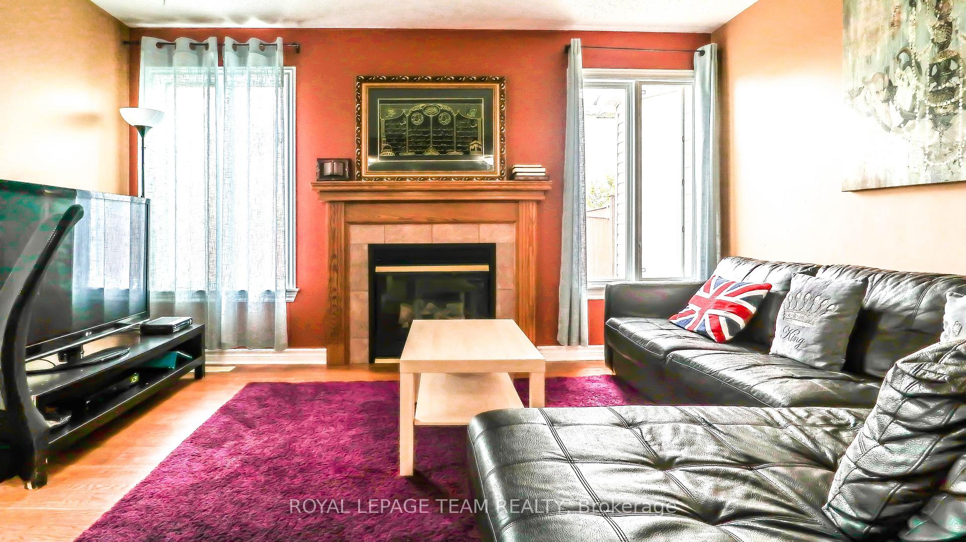 Photo 7 of 17 Alameda Way, Ottawa, Barrhaven - Longfields — HOMEH