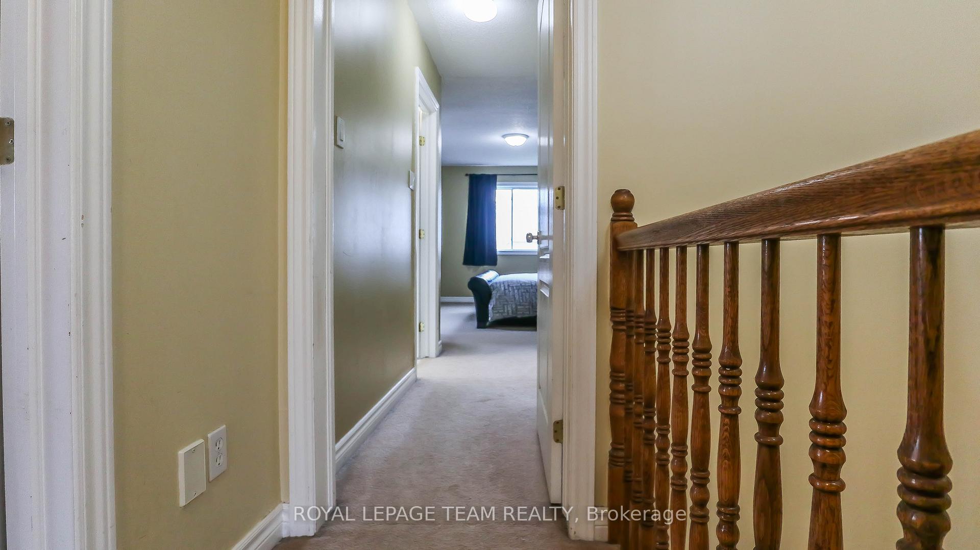Photo 9 of 17 Alameda Way, Ottawa, Barrhaven - Longfields — HOMEH