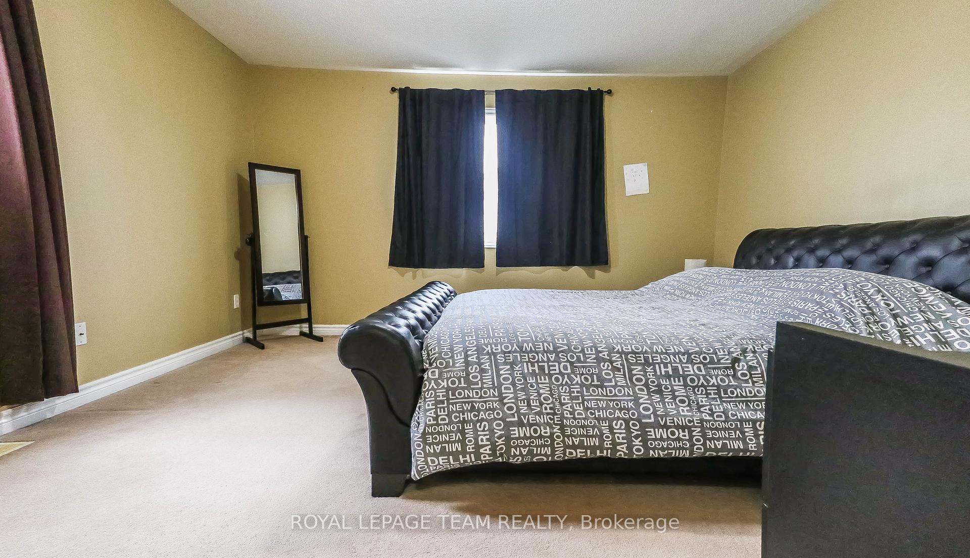 Photo 11 of 17 Alameda Way, Ottawa, Barrhaven - Longfields — HOMEH