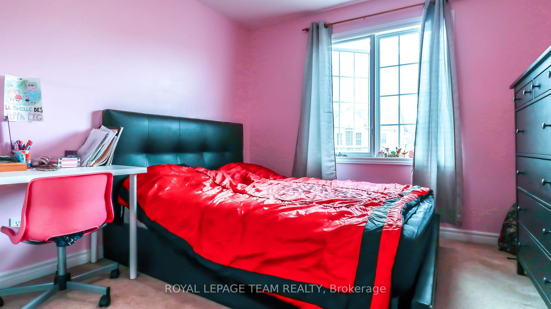 Photo 16 of 17 Alameda Way, Ottawa, Barrhaven - Longfields — HOMEH