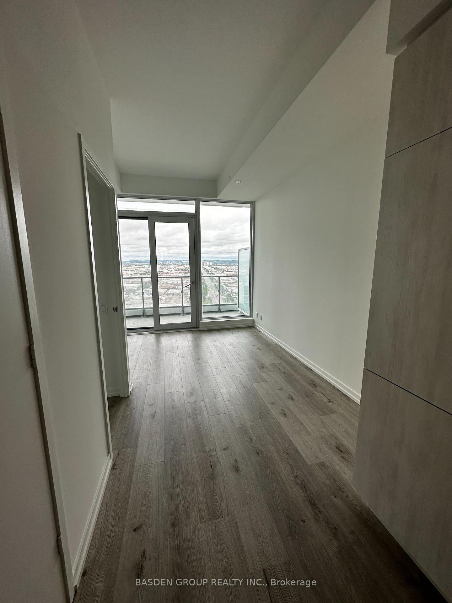 Photo 7 of Unit 3207, 7890 Jane Street, Vaughan, Vaughan Corporate Centre — HOMEH