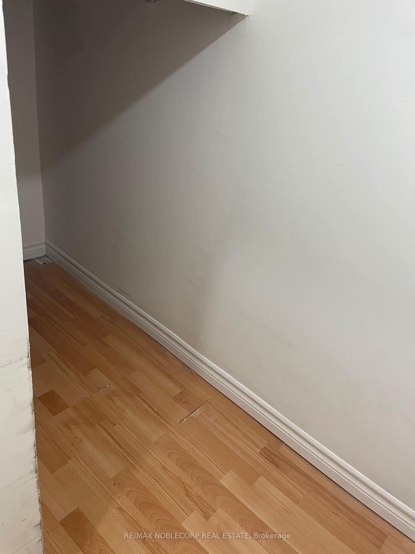 Photo 9 of Unit Bsmt, 18 Kingly Crest Way, Vaughan, Sonoma Heights — HOMEH