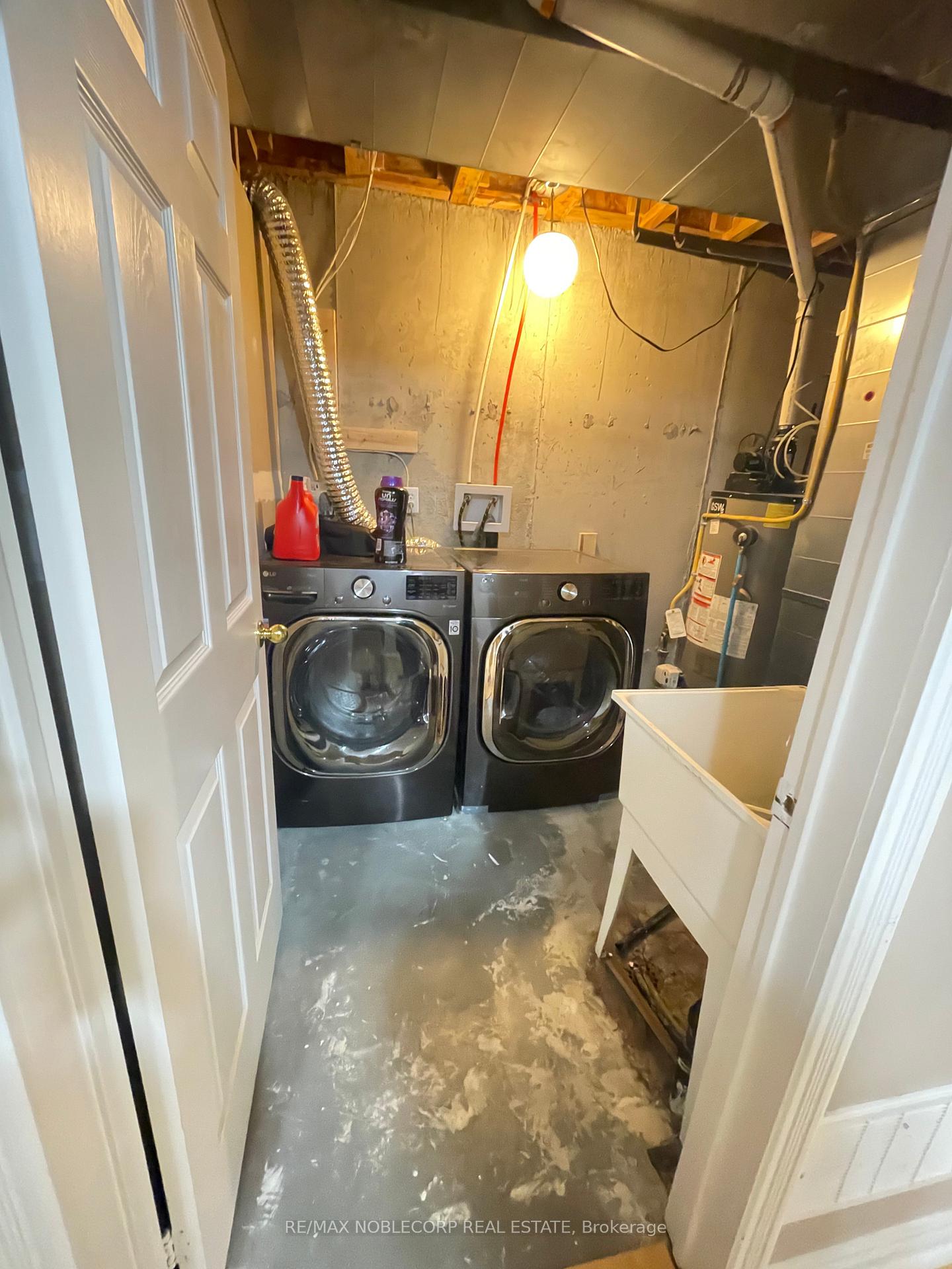 Photo 12 of Unit Bsmt, 18 Kingly Crest Way, Vaughan, Sonoma Heights — HOMEH