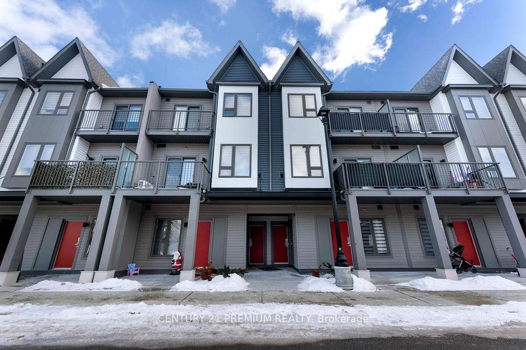 Front of Unit 715, 2635 William Jackson Drive