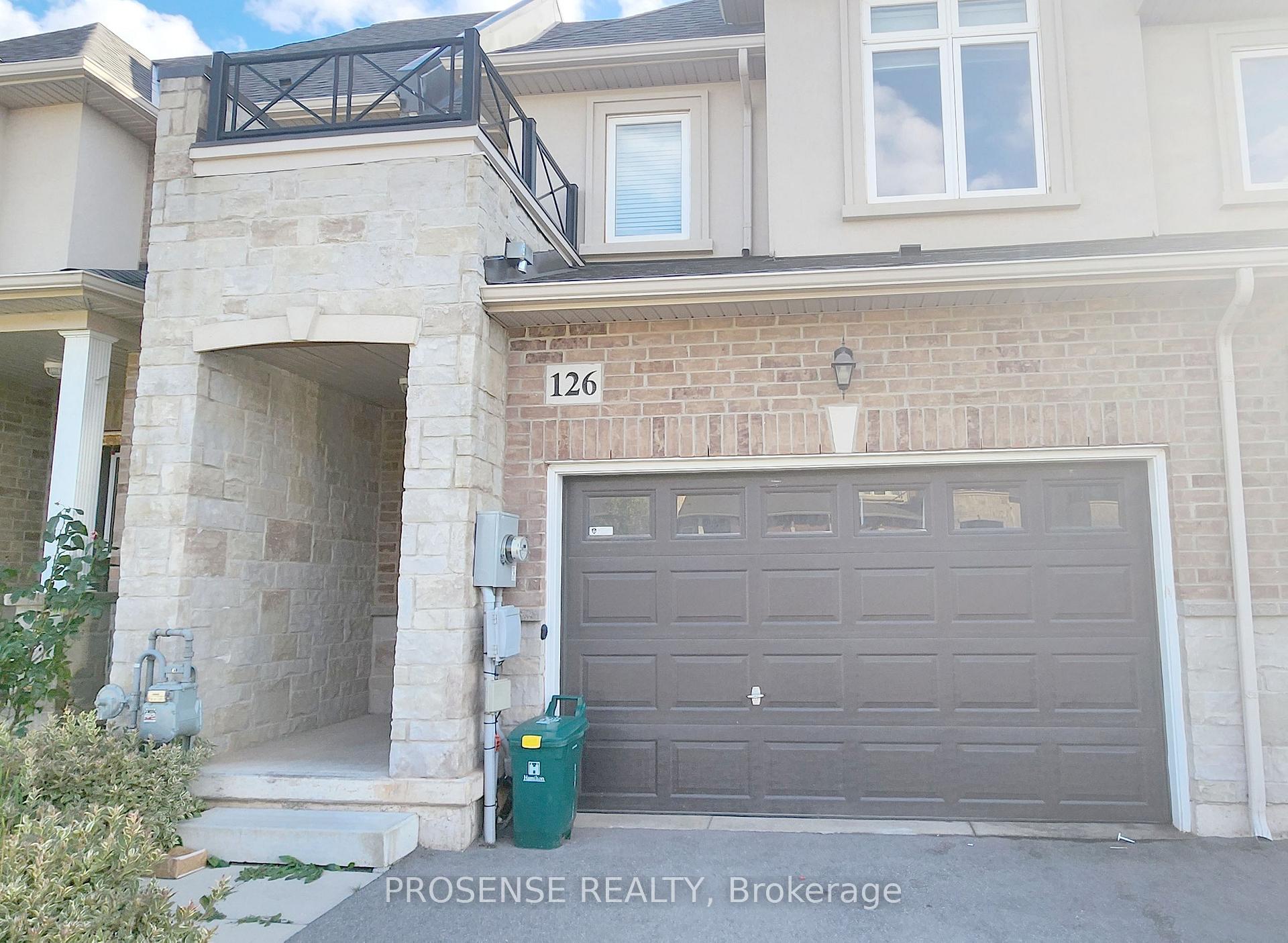 Front of 126 Sonoma Lane