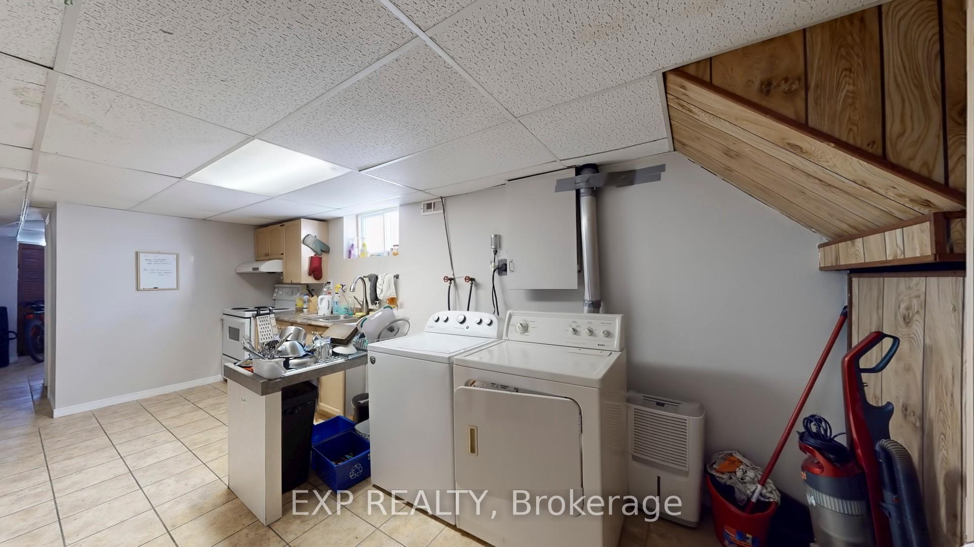 Photo 16 of 26 Ramsey Crescent, Hamilton, Ainslie Wood — HOMEH