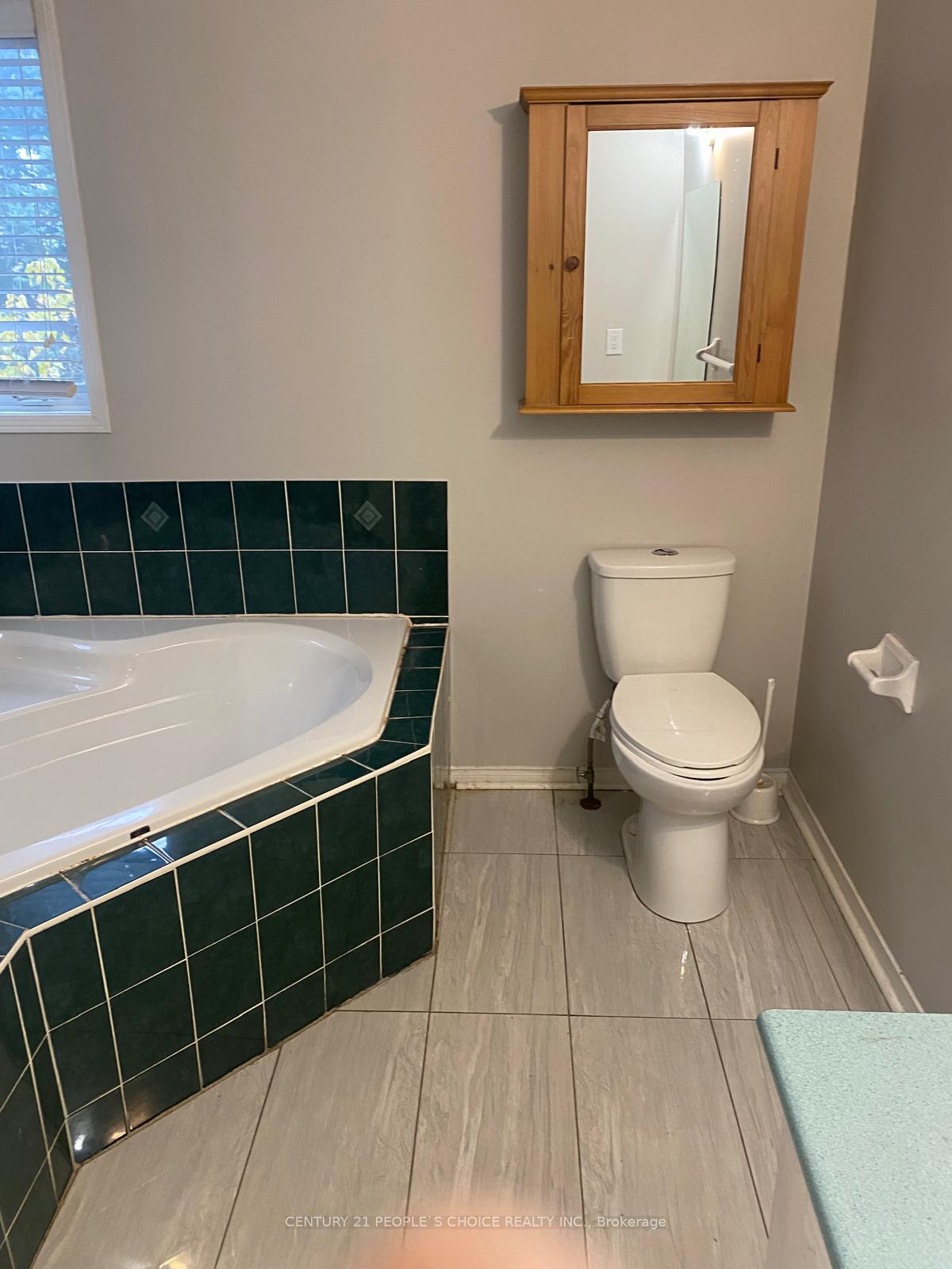 Photo 19 of 5128 Lampman Avenue, Burlington, Uptown — HOMEH