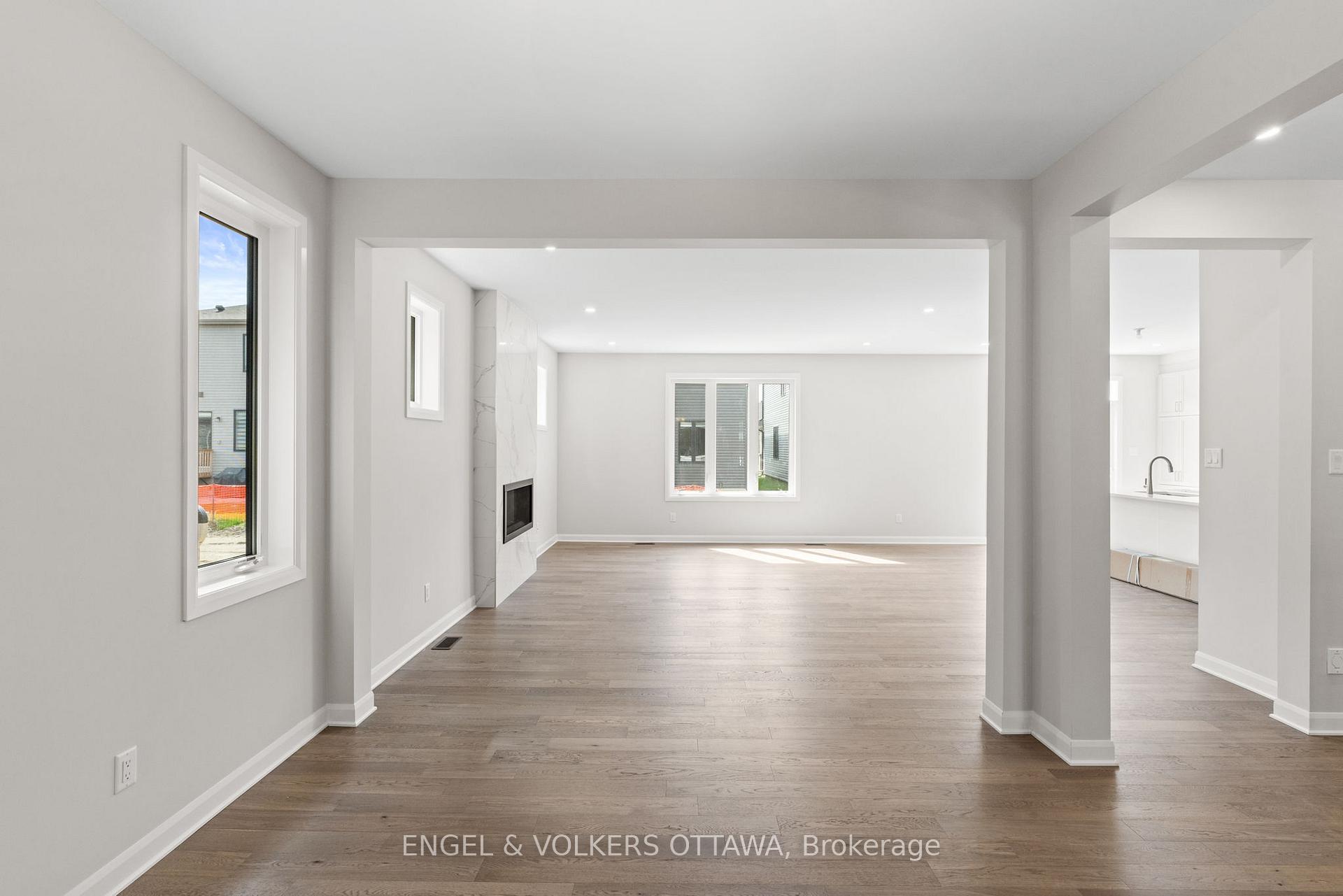 Photo 8 of 119 D'arleux Place, Ottawa, Mahogany Community — HOMEH