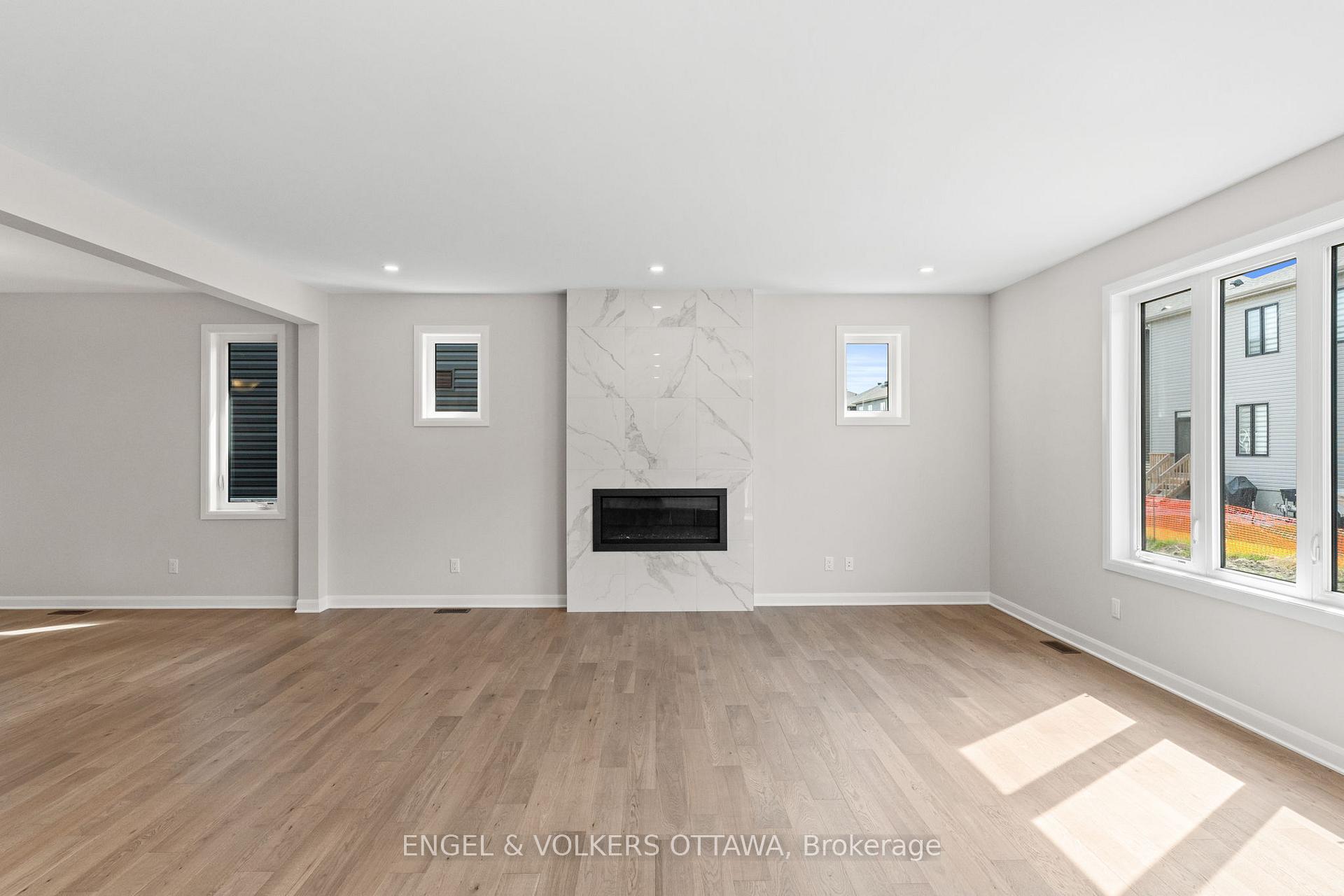 Photo 17 of 119 D'arleux Place, Ottawa, Mahogany Community — HOMEH