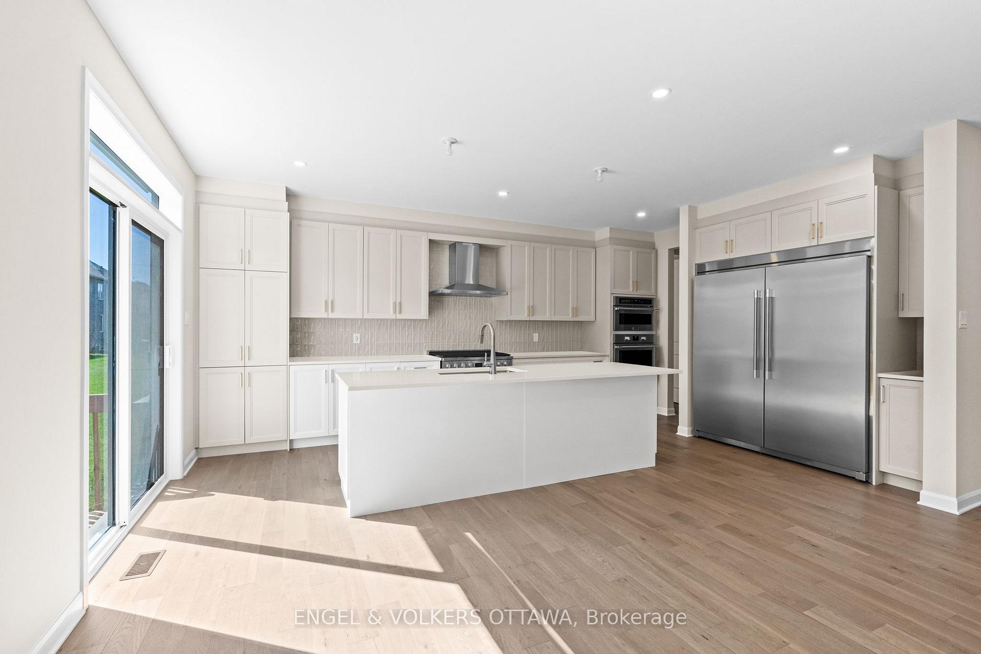 Photo 16 of 119 D'arleux Place, Ottawa, Mahogany Community — HOMEH