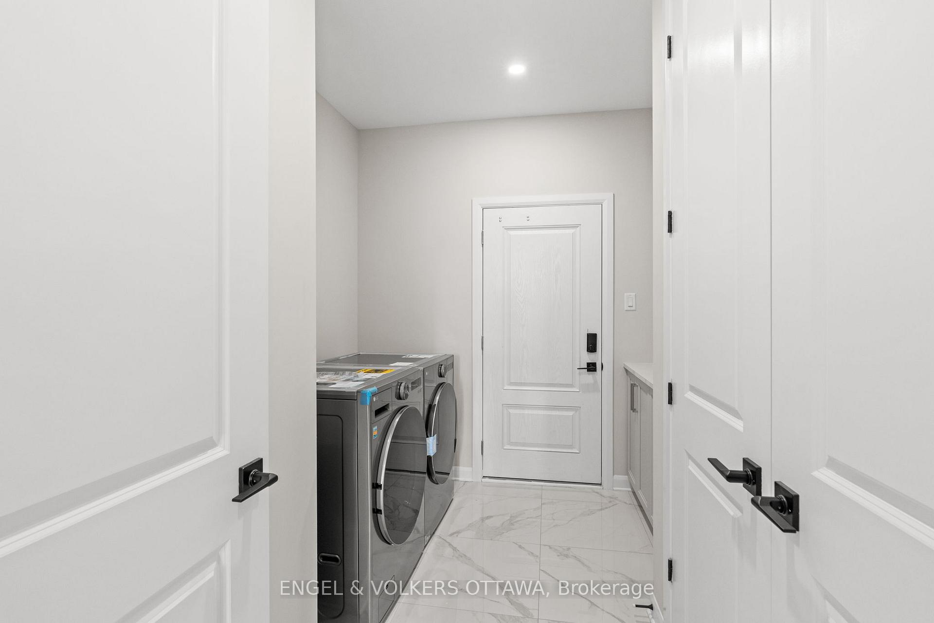 Photo 13 of 119 D'arleux Place, Ottawa, Mahogany Community — HOMEH