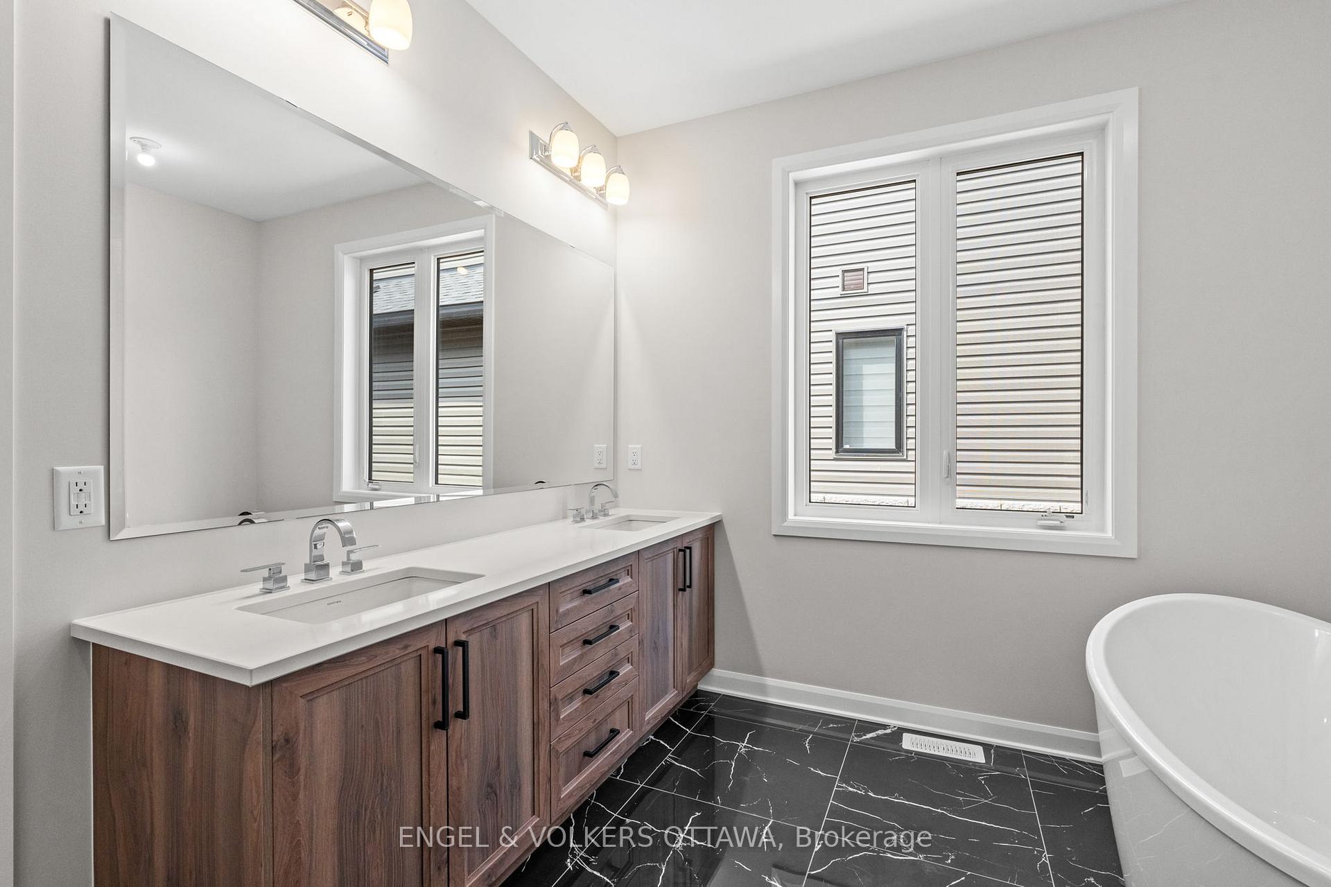 Photo 18 of 119 D'arleux Place, Ottawa, Mahogany Community — HOMEH