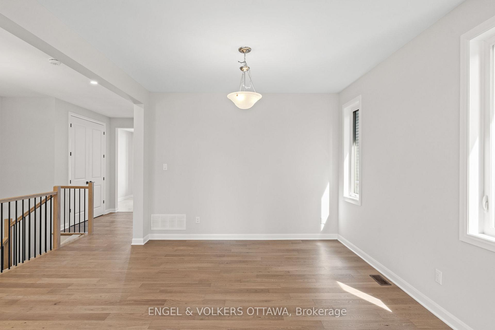 Photo 20 of 119 D'arleux Place, Ottawa, Mahogany Community — HOMEH