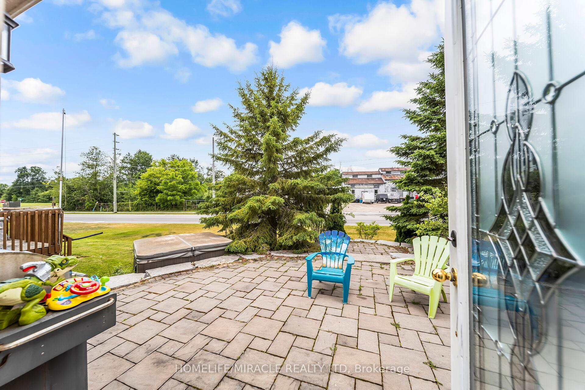 Photo 14 of 24 Chiccony Court, New Tecumseth, Beeton — HOMEH