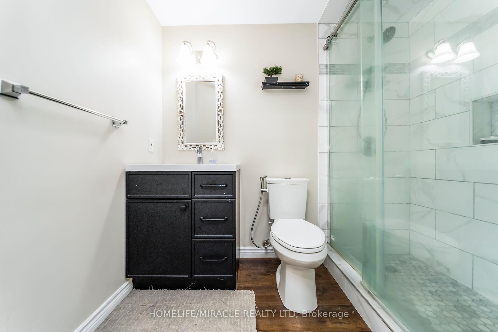 Photo 9 of 24 Chiccony Court, New Tecumseth, Beeton — HOMEH
