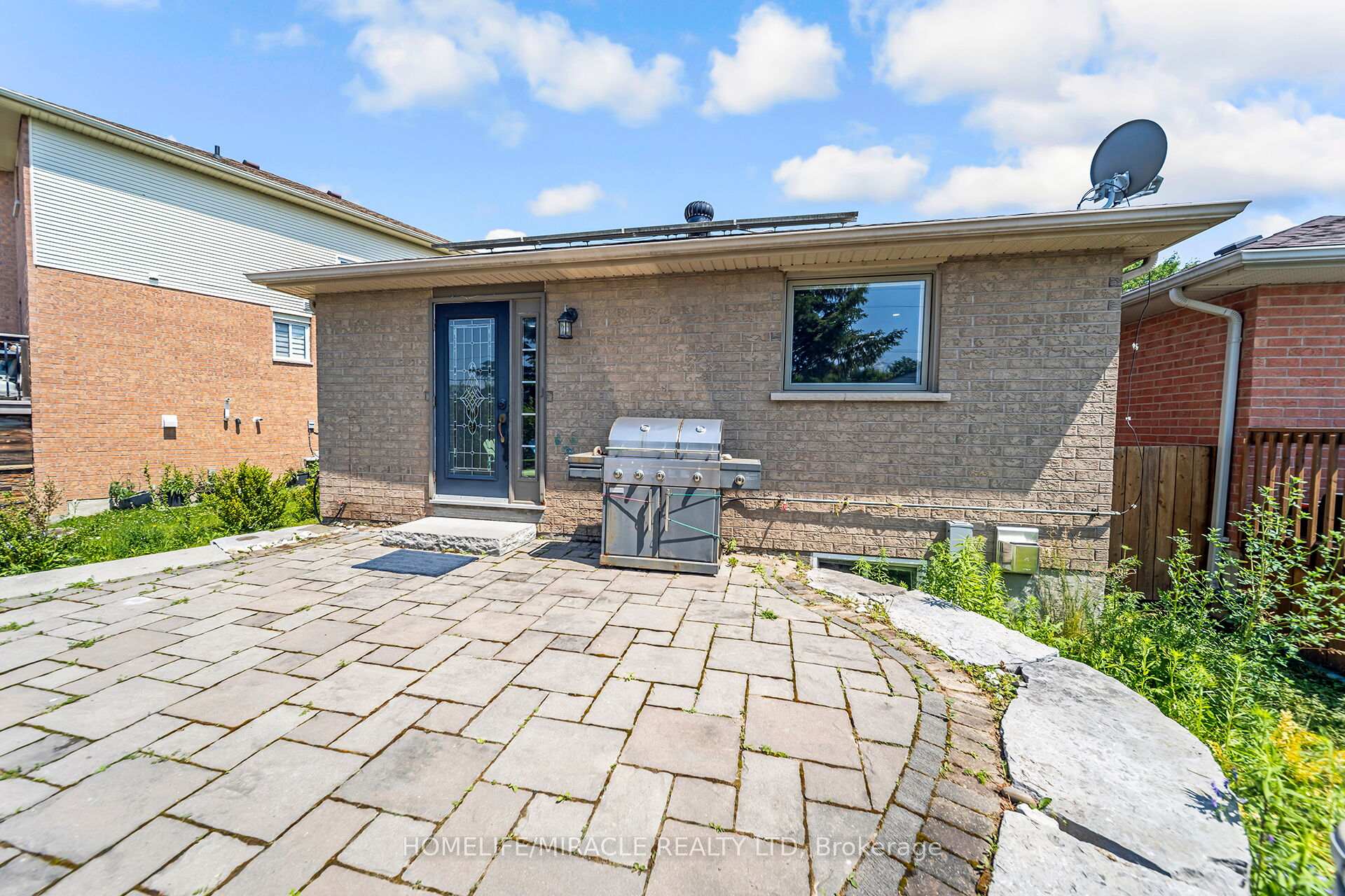 Photo 41 of 24 Chiccony Court, New Tecumseth, Beeton — HOMEH
