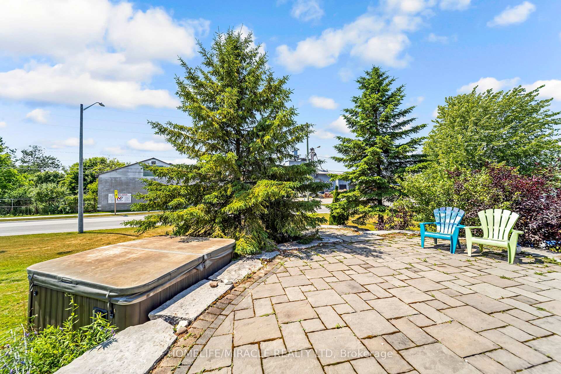 Photo 38 of 24 Chiccony Court, New Tecumseth, Beeton — HOMEH