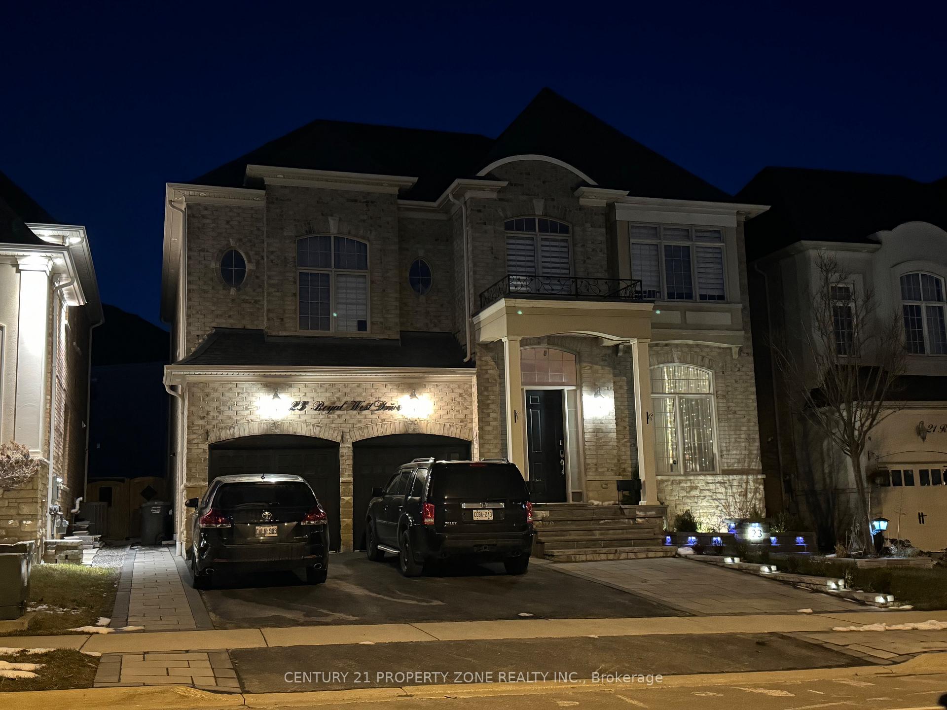 Front of Unit Bsmt, 23 Royal West Drive