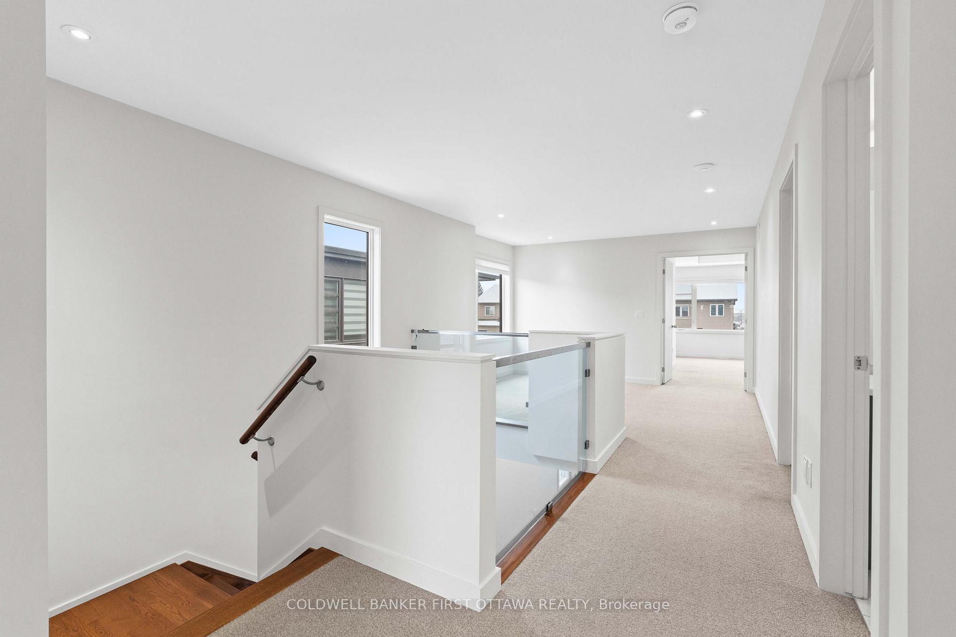 Photo 20 of 520 Borbridge Avenue, Ottawa, Riverside South/Gloucester Glen — HOMEH