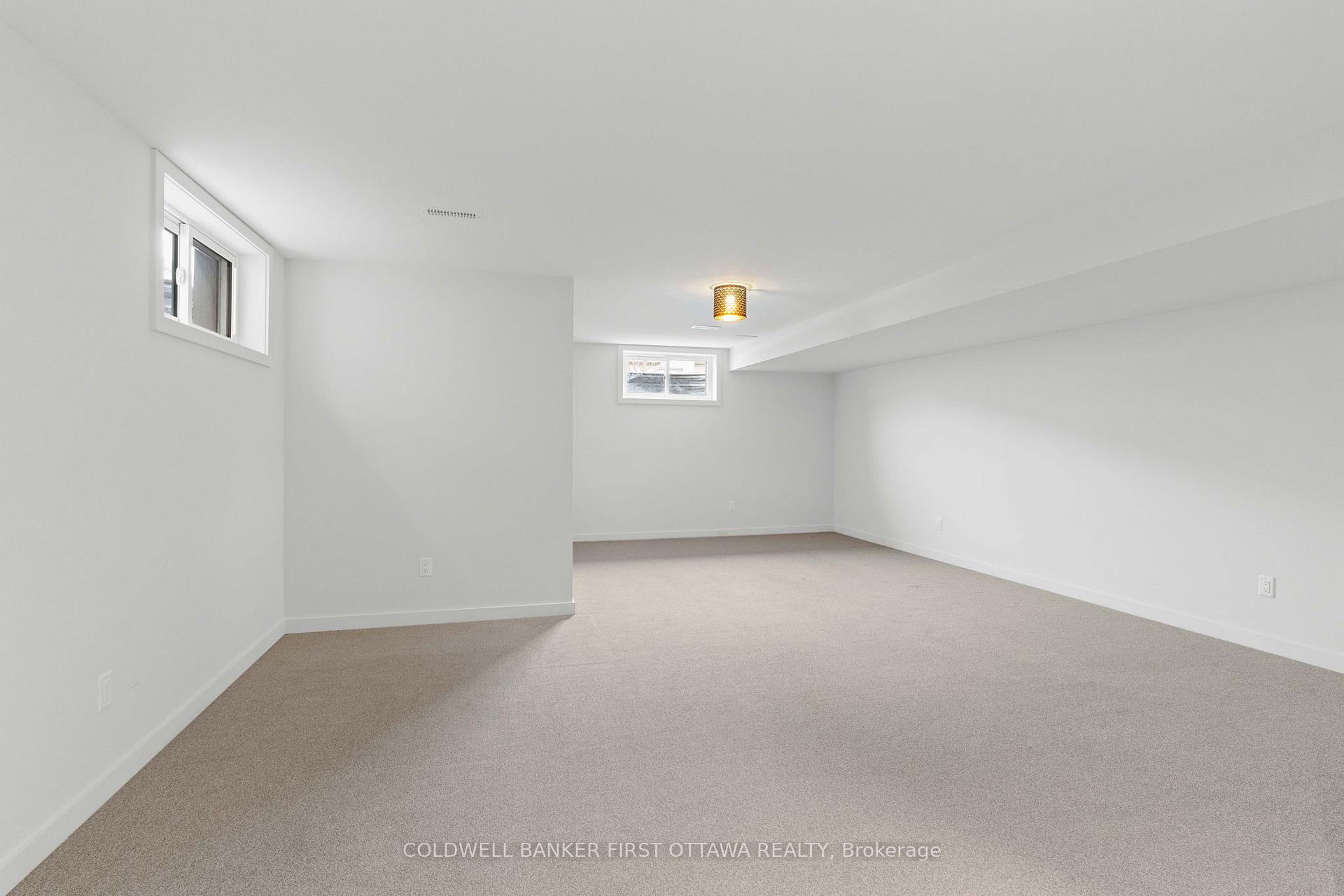 Photo 32 of 520 Borbridge Avenue, Ottawa, Riverside South/Gloucester Glen — HOMEH