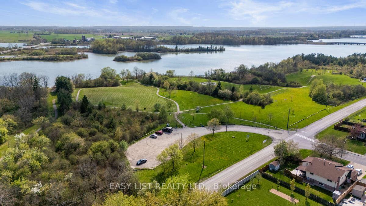 Photo 15 of 121 Ivy Crescent, Thorold, Confederation Heights — HOMEH