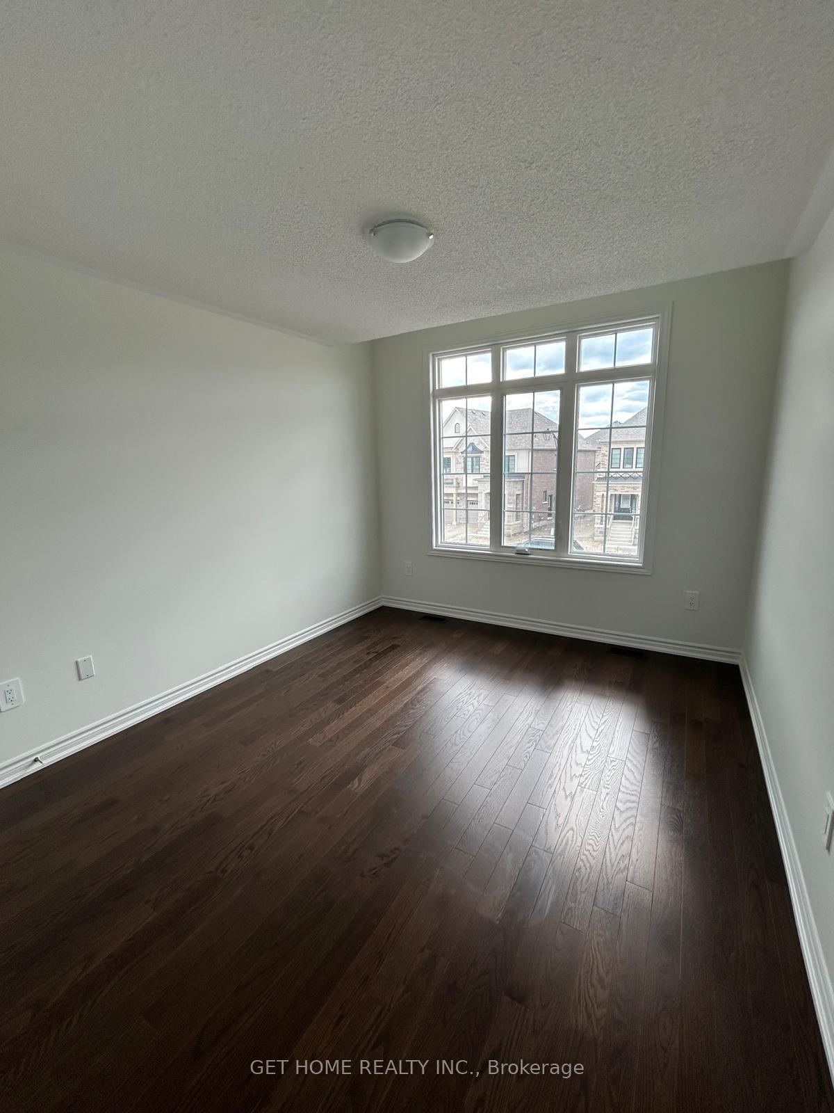 Photo 20 of 1455 Savoline Boulevard, Milton, Rural Milton West — HOMEH