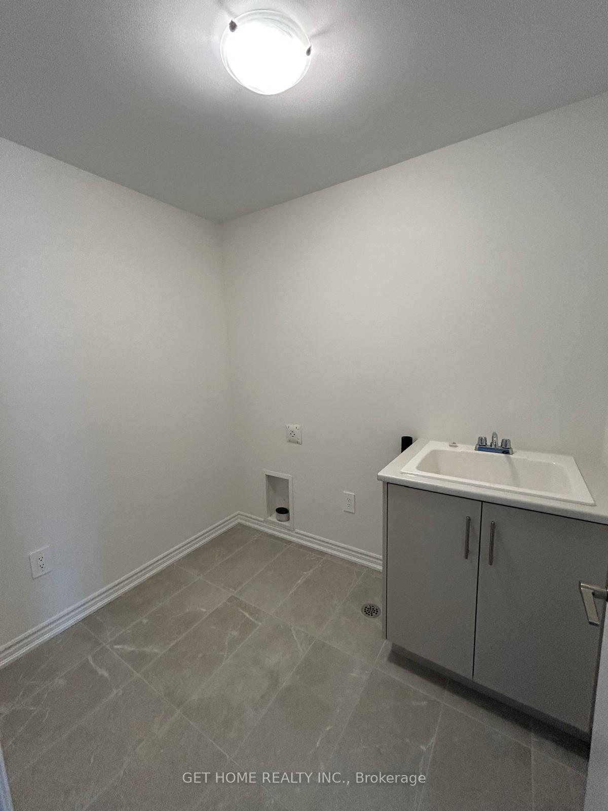 Photo 14 of 1455 Savoline Boulevard, Milton, Rural Milton West — HOMEH
