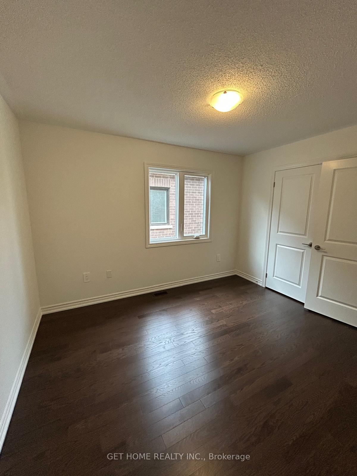 Photo 16 of 1455 Savoline Boulevard, Milton, Rural Milton West — HOMEH
