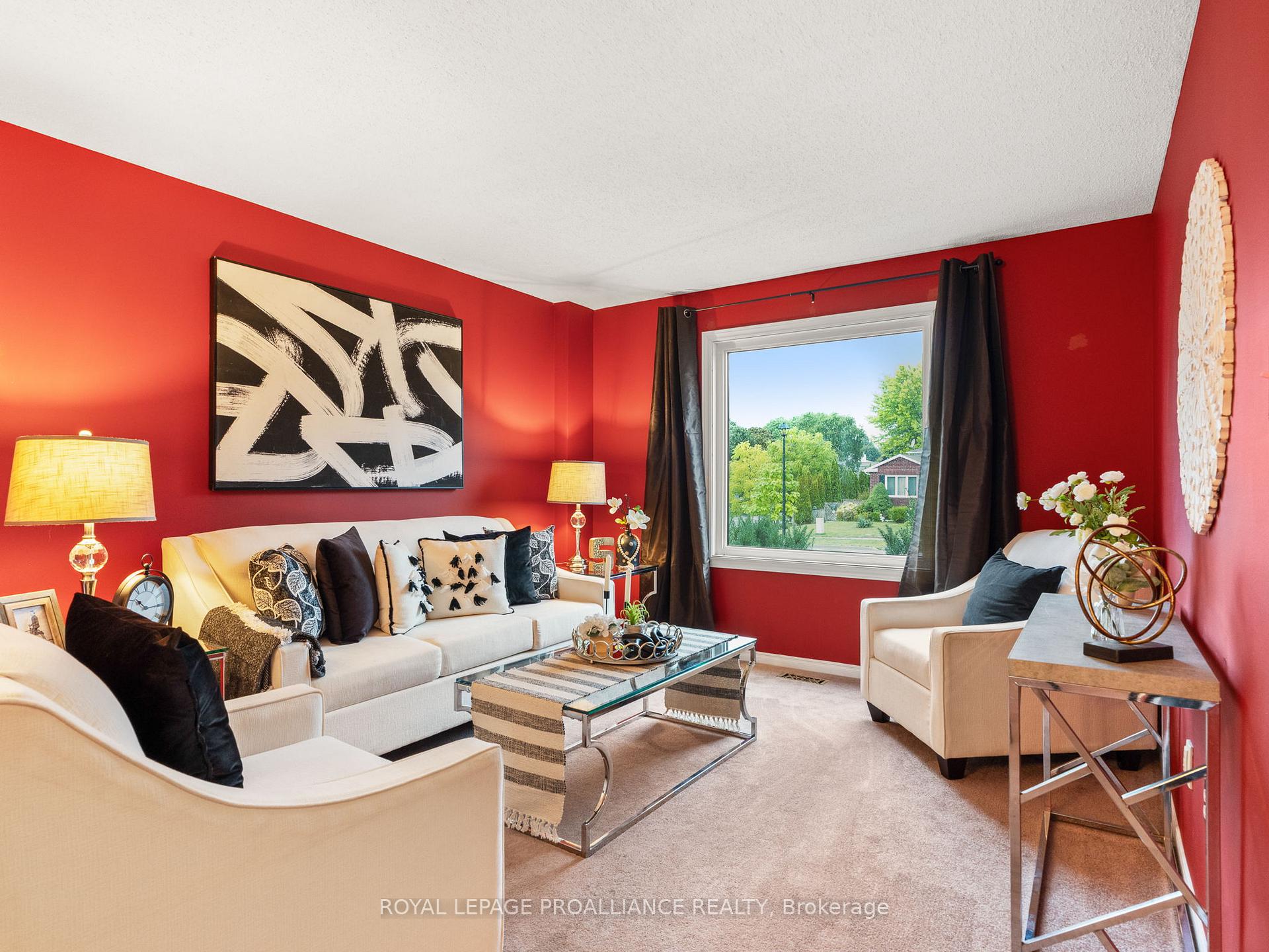 Photo 6 of 904 Chipping Park Boulevard, Cobourg — HOMEH