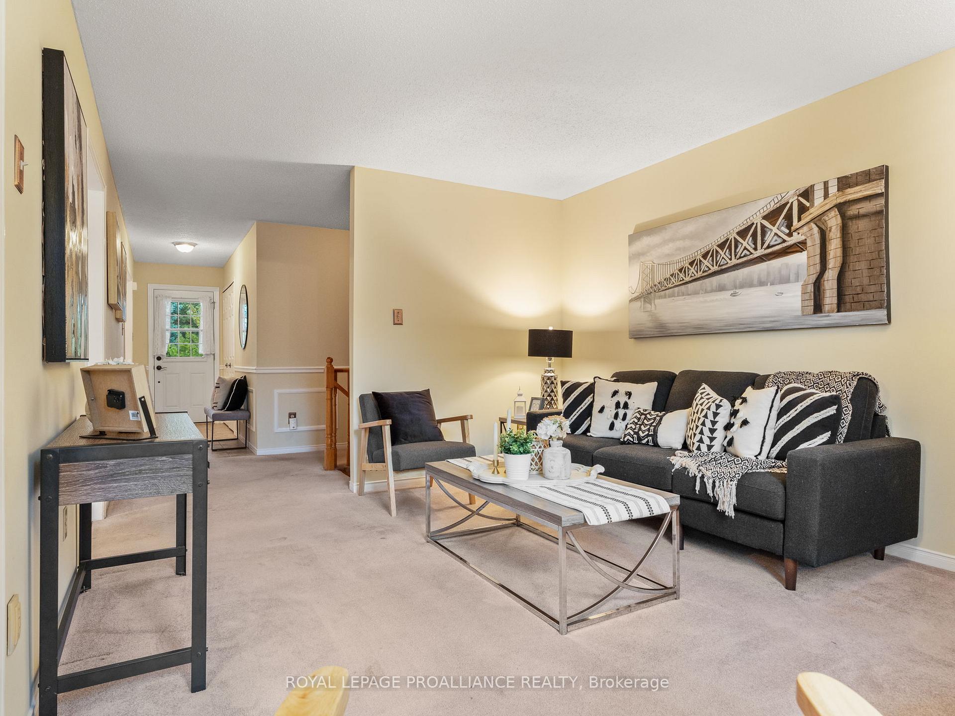Photo 8 of 904 Chipping Park Boulevard, Cobourg — HOMEH