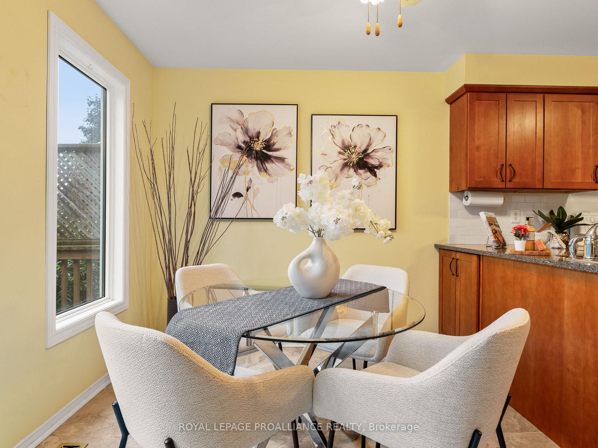Photo 23 of 904 Chipping Park Boulevard, Cobourg — HOMEH