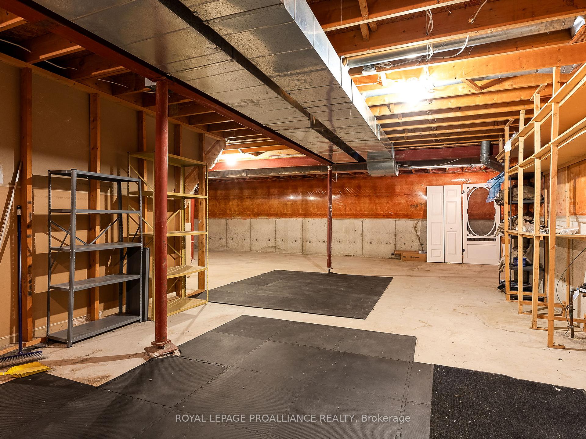 Photo 30 of 904 Chipping Park Boulevard, Cobourg — HOMEH