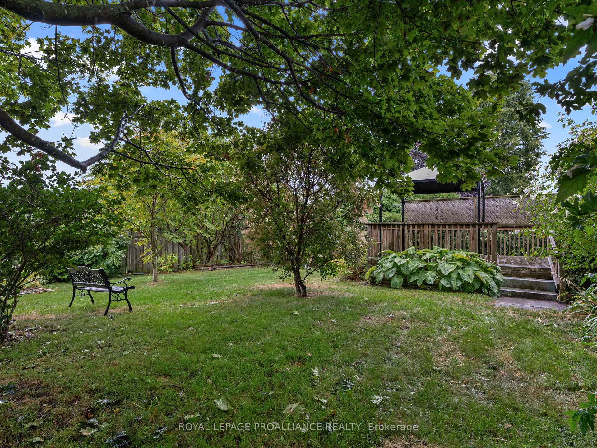 Photo 40 of 904 Chipping Park Boulevard, Cobourg — HOMEH