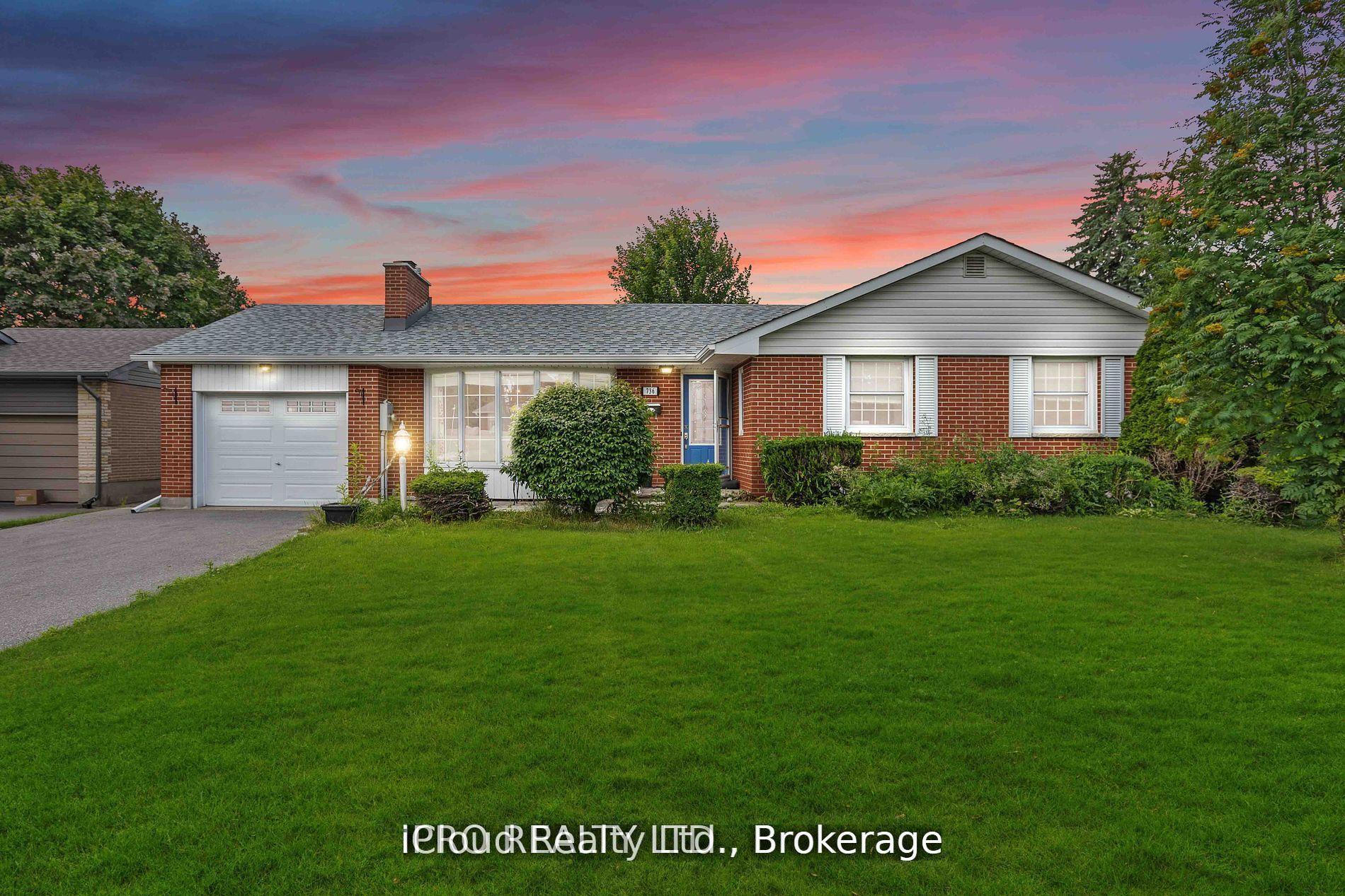 Photo 1 of 736 Westdale Street, Oshawa, Northglen — HOMEH