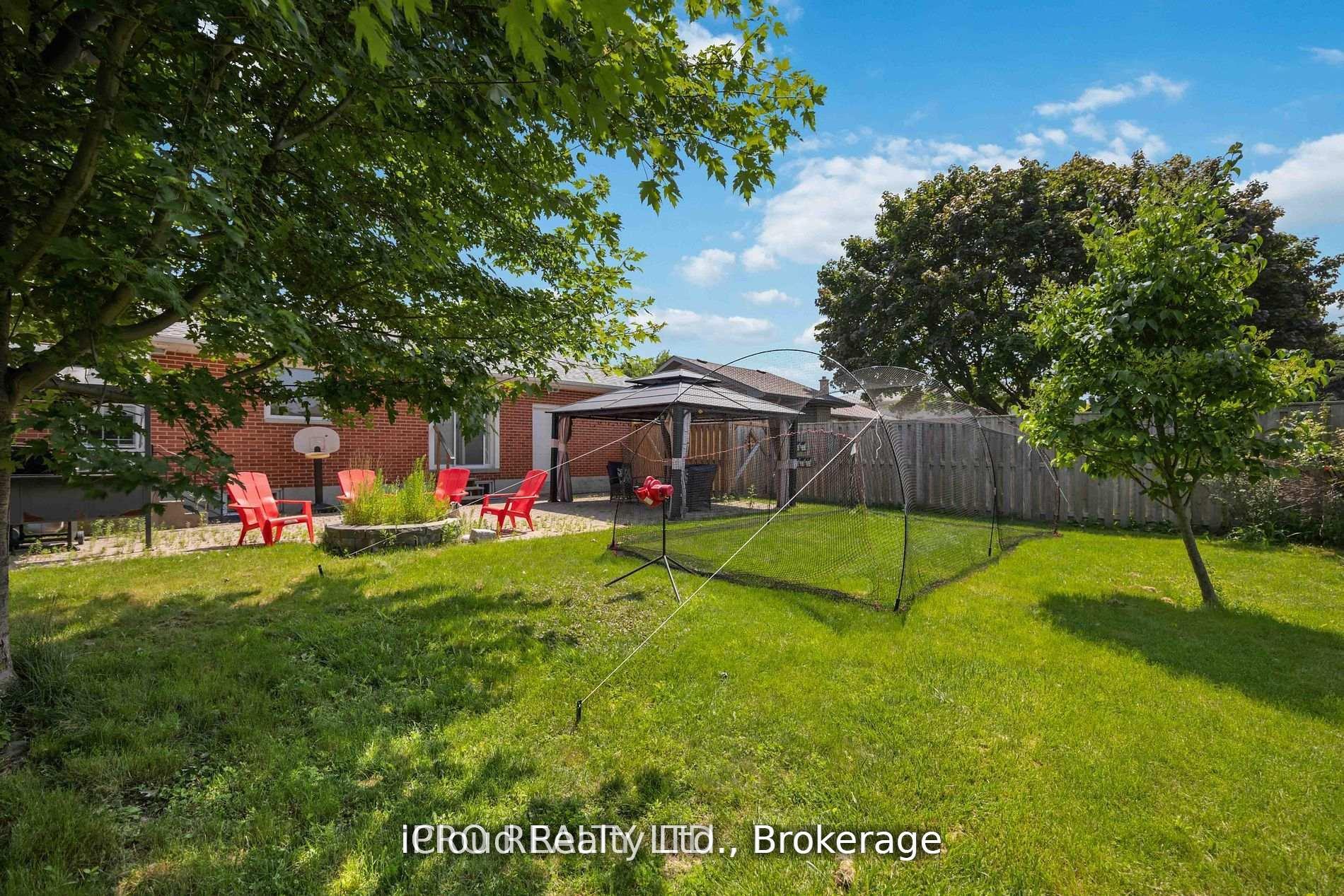Photo 26 of 736 Westdale Street, Oshawa, Northglen — HOMEH
