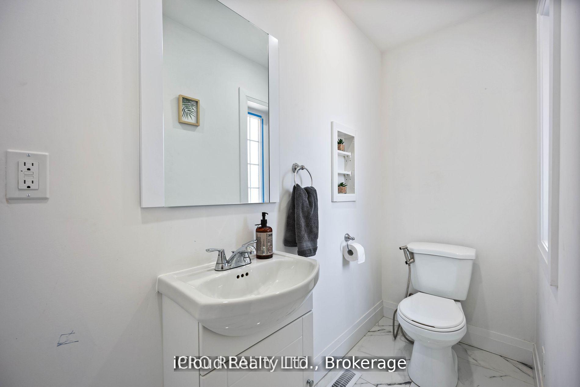 Photo 24 of 736 Westdale Street, Oshawa, Northglen — HOMEH