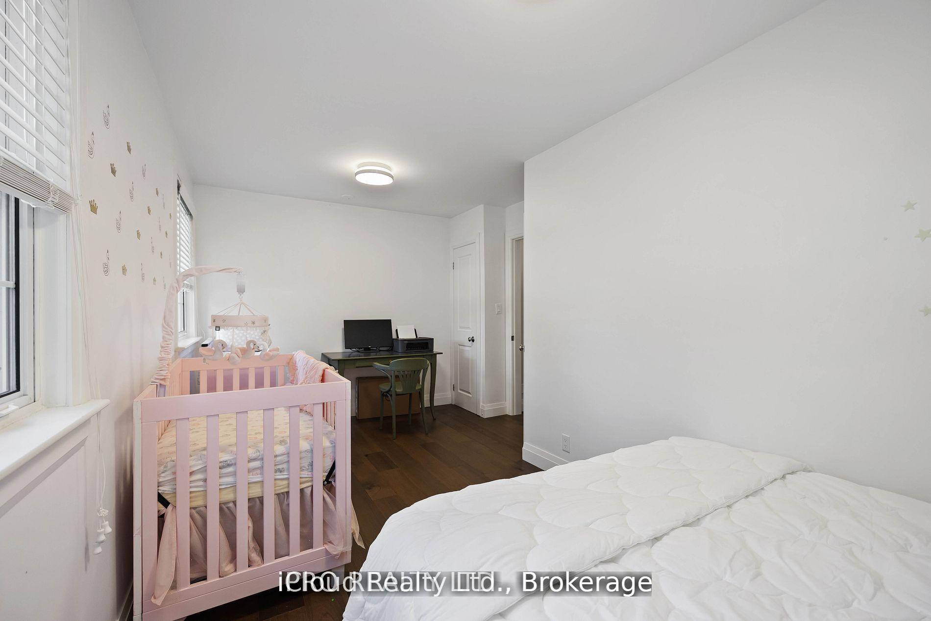 Photo 17 of 736 Westdale Street, Oshawa, Northglen — HOMEH