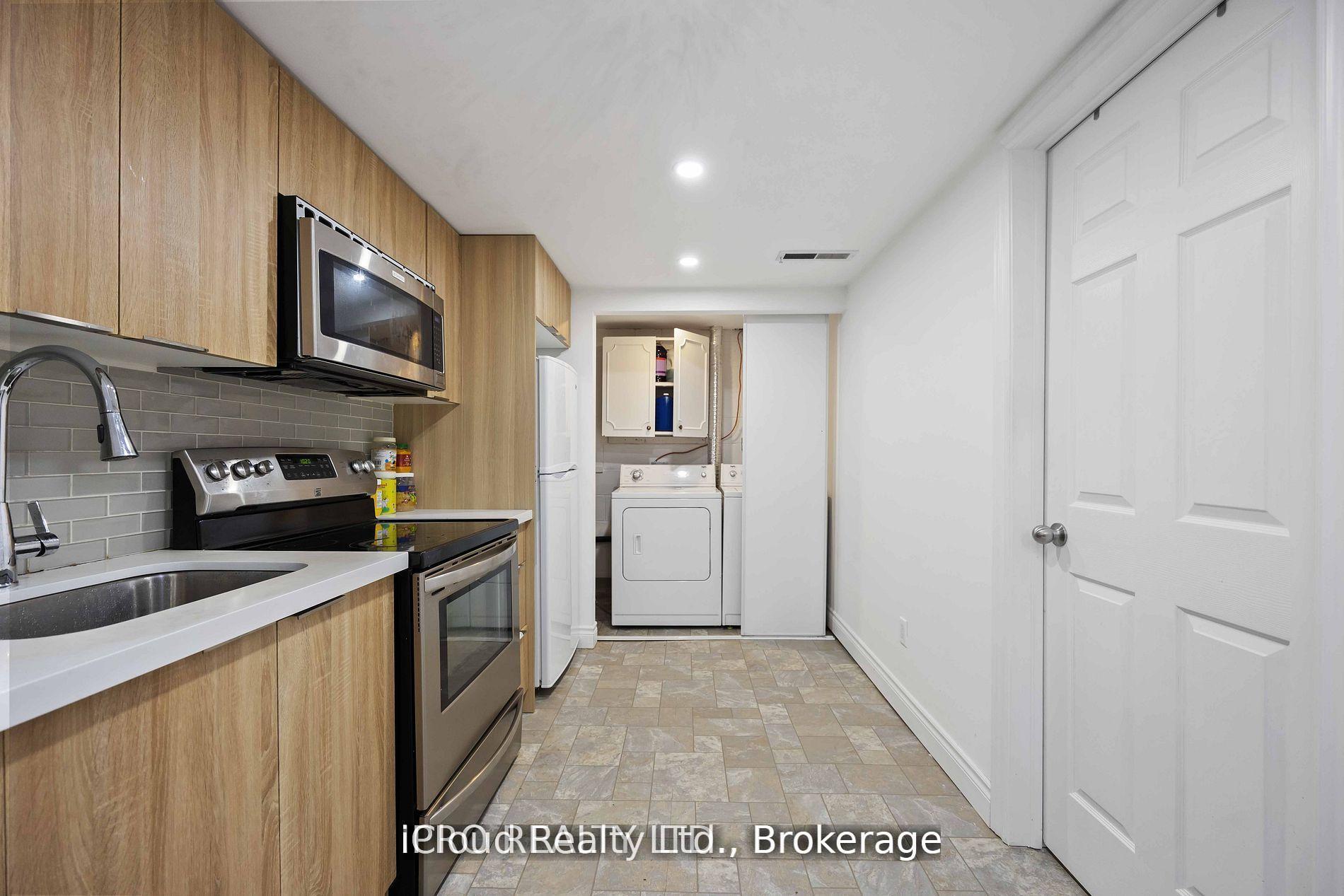 Photo 25 of 736 Westdale Street, Oshawa, Northglen — HOMEH
