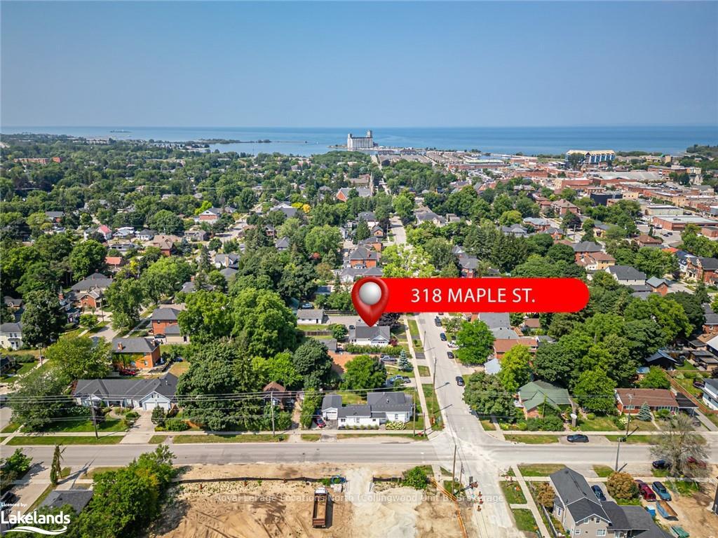 Photo 2 of 318 Maple Street, Collingwood — HOMEH
