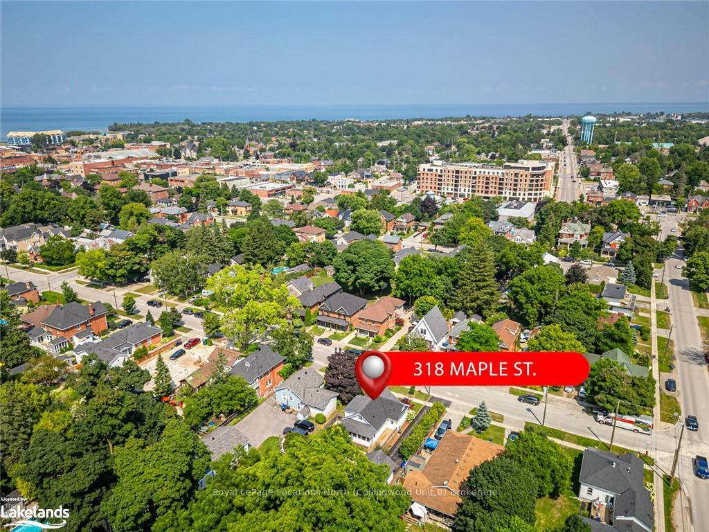Photo 5 of 318 Maple Street, Collingwood — HOMEH
