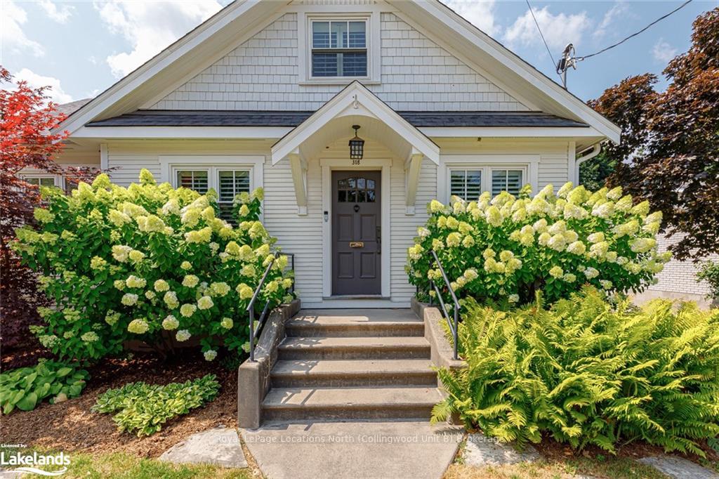 Photo 11 of 318 Maple Street, Collingwood — HOMEH