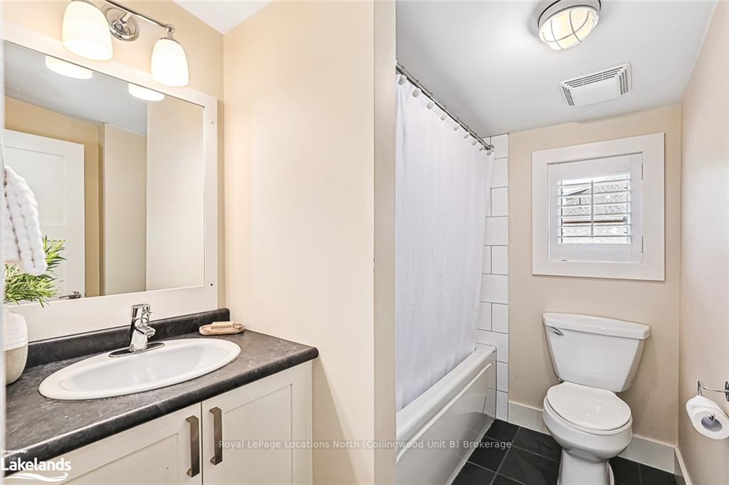 Photo 27 of 318 Maple Street, Collingwood — HOMEH