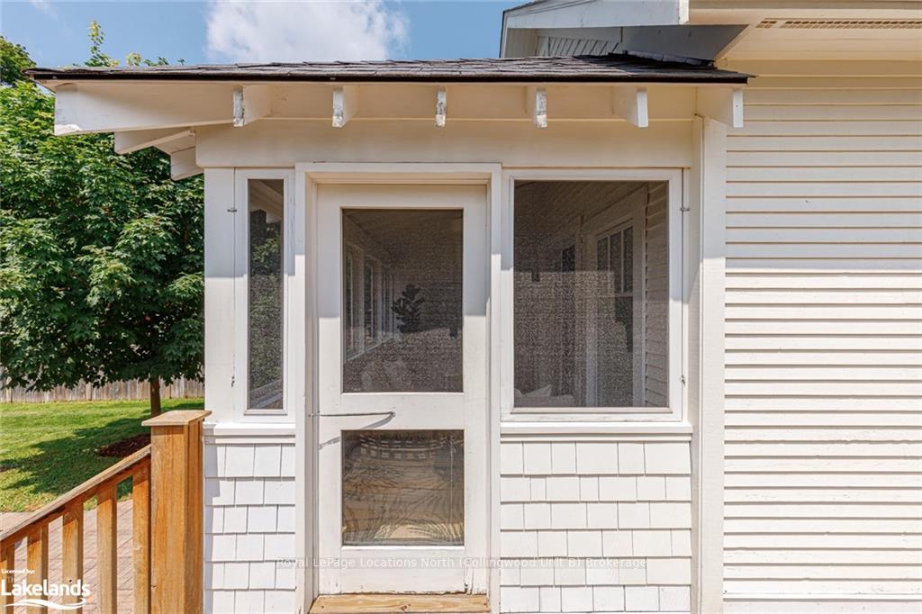 Photo 32 of 318 Maple Street, Collingwood — HOMEH