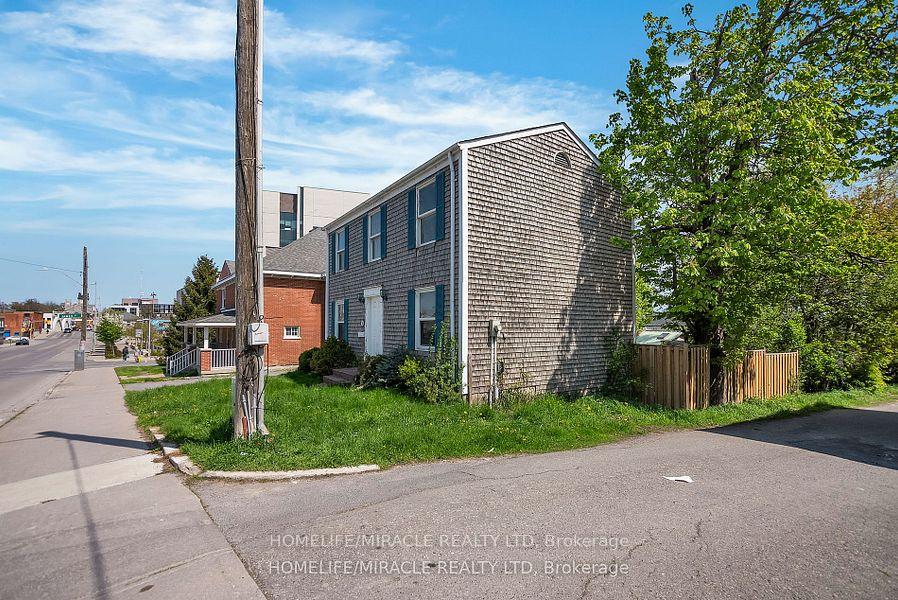 Photo 38 of 35 Bridge Street W, Belleville, Belleville Ward — HOMEH
